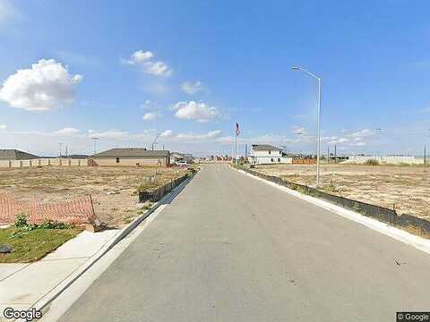 Carlotta, NEW BRAUNFELS, TX 78130