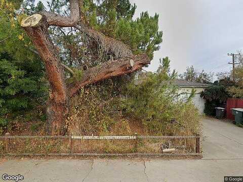 Pine, MANTECA, CA 95336