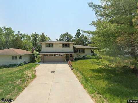 Pitt, DULUTH, MN 55804