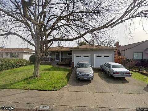 Janey, SACRAMENTO, CA 95819