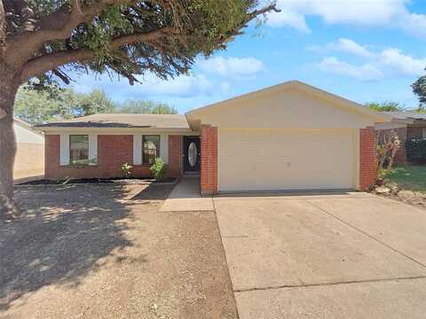 Woodsetter, ARLINGTON, TX 76017