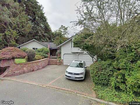 76Th, MERCER ISLAND, WA 98040
