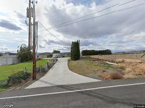 Saint Hilaire, YAKIMA, WA 98901