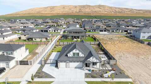 Lolo, RICHLAND, WA 99352