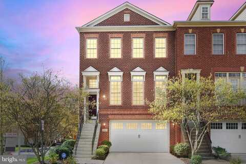 Marywood Oaks, VIENNA, VA 22181