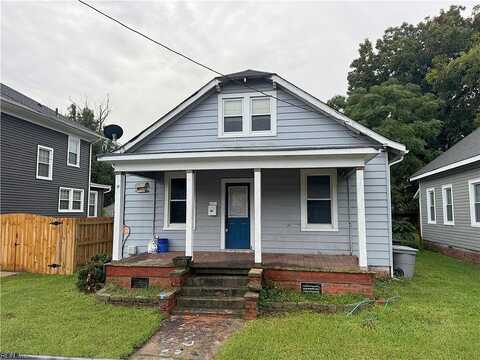 Lee, HAMPTON, VA 23669
