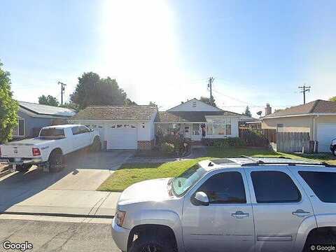 Martha, MANTECA, CA 95337