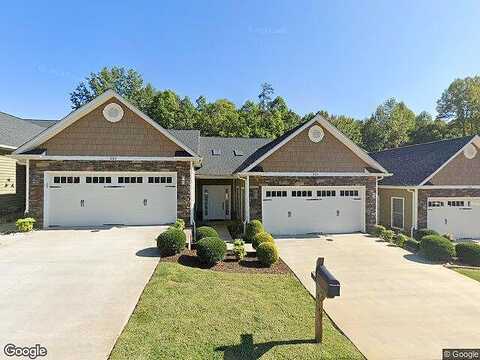 Bella, LYNCHBURG, VA 24502