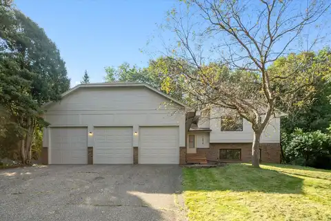 Ellie, EDEN PRAIRIE, MN 55346