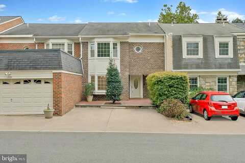 Moorefield Hill, VIENNA, VA 22180