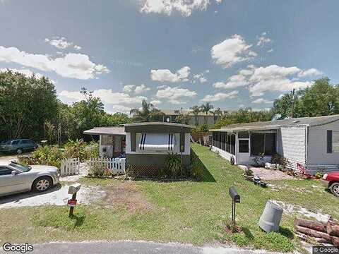 Sailview Ct, Fort Myers, FL 33905
