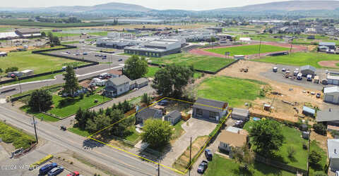 Mieras, YAKIMA, WA 98901