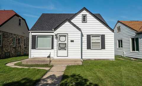 25Th, MILWAUKEE, WI 53209