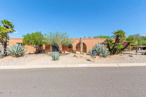 Treat, TUCSON, AZ 85716