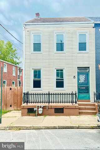 Caroline, LANCASTER, PA 17603