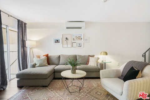 Ruhland Ave, Redondo Beach, CA 90278