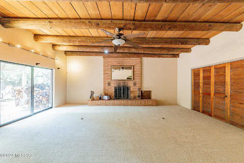Tanque Verde Loop, TUCSON, AZ 85749