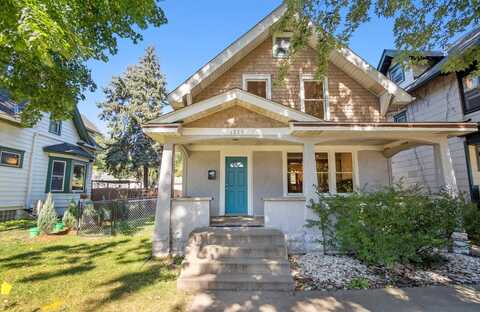 Ashland, SAINT PAUL, MN 55104