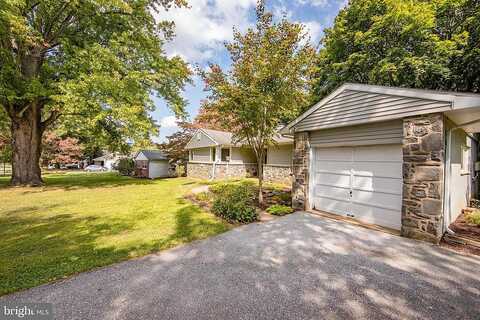 Carolina, WEST CHESTER, PA 19380