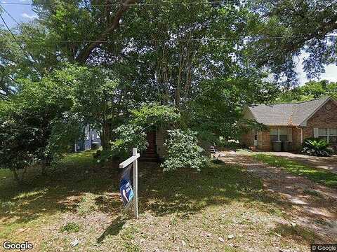 1St, PENSACOLA, FL 32507