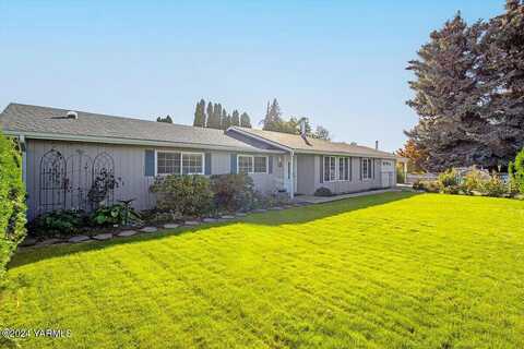Maddox, NACHES, WA 98937