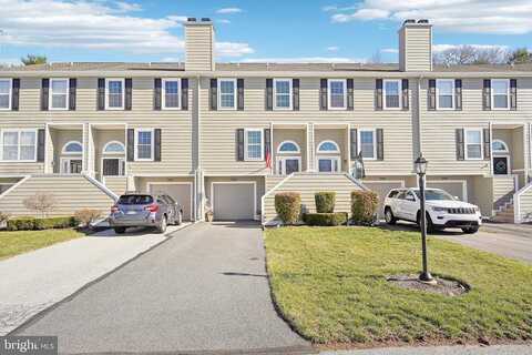 Columbia Court Way #3603, NEWTOWN SQUARE, PA 19073