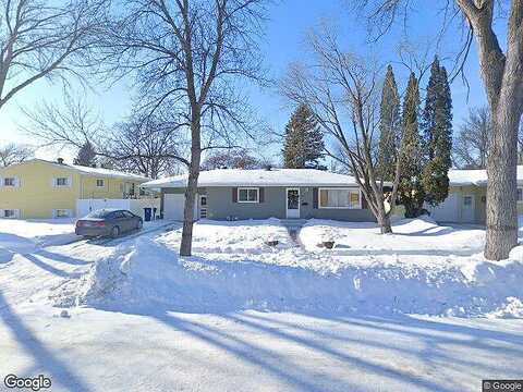 13Th, MOORHEAD, MN 56560