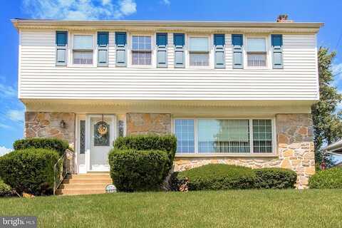 Donna, WOODLYN, PA 19094
