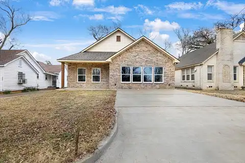 N Englewood, Tyler, TX 75702