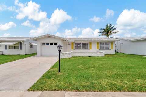 18Th, BOYNTON BEACH, FL 33426