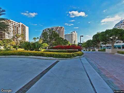 Brickell Key, MIAMI, FL 33131