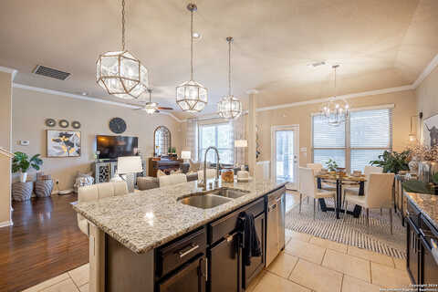 Saddle Back, CIBOLO, TX 78108