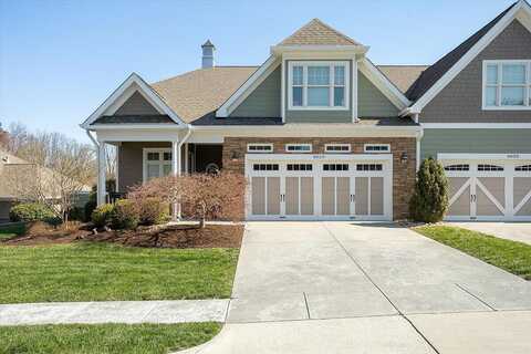 Laryn, ROANOKE, VA 24018