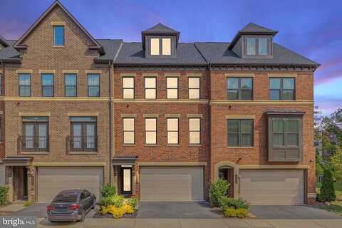 Cornerstone Crossing, ASHBURN, VA 20148