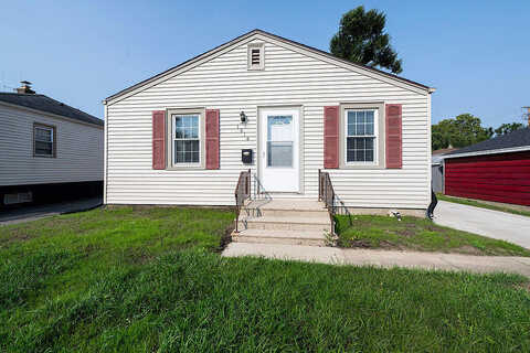 Russet, RACINE, WI 53405