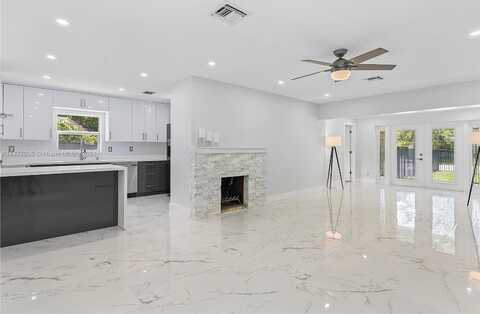 13Th, FORT LAUDERDALE, FL 33312