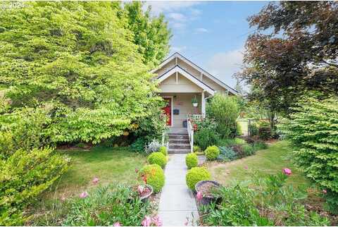15Th, OREGON CITY, OR 97045