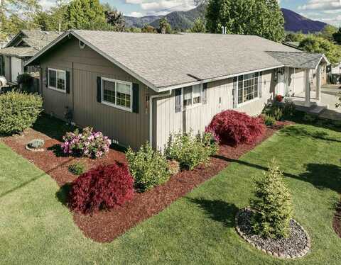 12Th, GRANTS PASS, OR 97526
