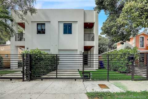 Elizabeth St, Coconut Grove, FL 33133