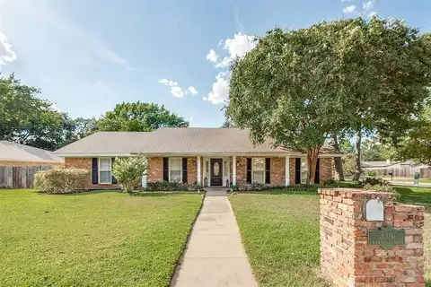 Lakemont, ARLINGTON, TX 76013