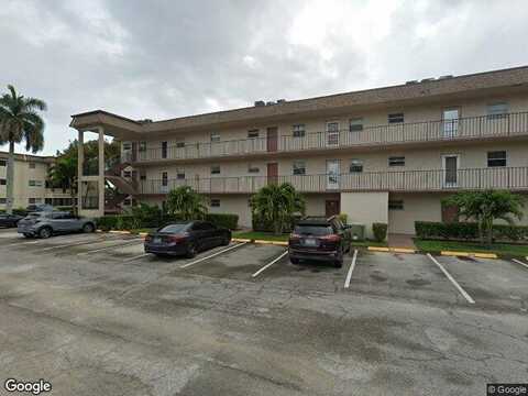 Lori, PALM SPRINGS, FL 33461