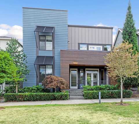 Pine Crest, ISSAQUAH, WA 98029