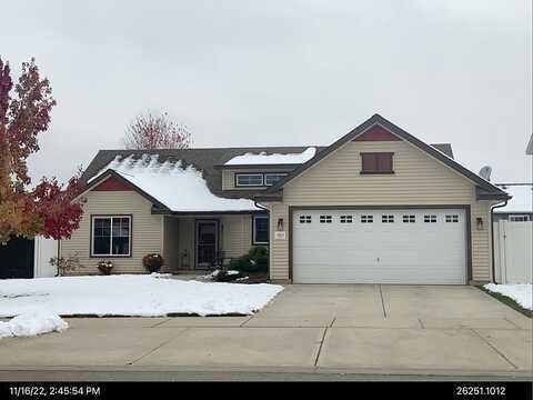 Maple, SPOKANE, WA 99208