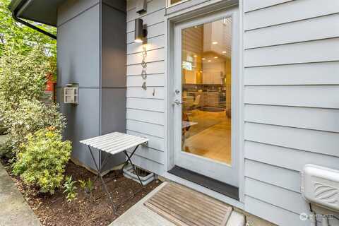 Charlestown, SEATTLE, WA 98144