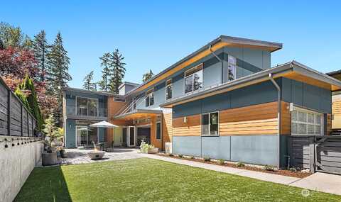 220Th, SAMMAMISH, WA 98075