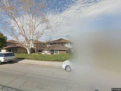 Lemon Crest Dr, Lakeside, CA 92040