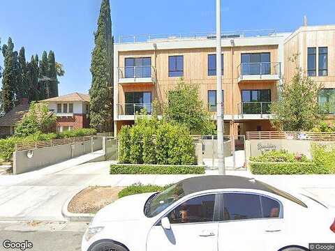 N Spaulding Ave, West Hollywood, CA 90046