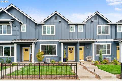 North, NORTH PLAINS, OR 97133