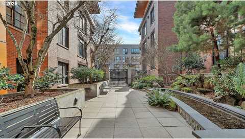 Nw Savier St #108, Portland, OR 97210