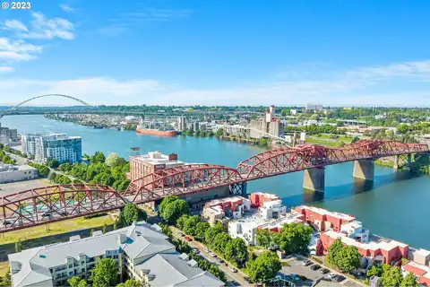 Nw Naito Pkwy, Portland, OR 97209